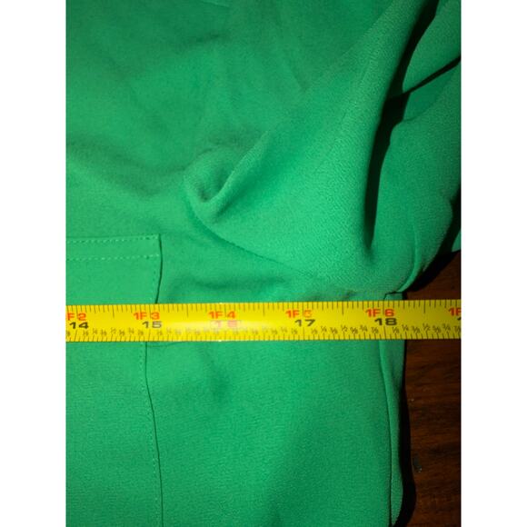 Express Green Portofino Blouse SZ S โ Roll Tab Sleeves Zip Front - Picture 4 of 8